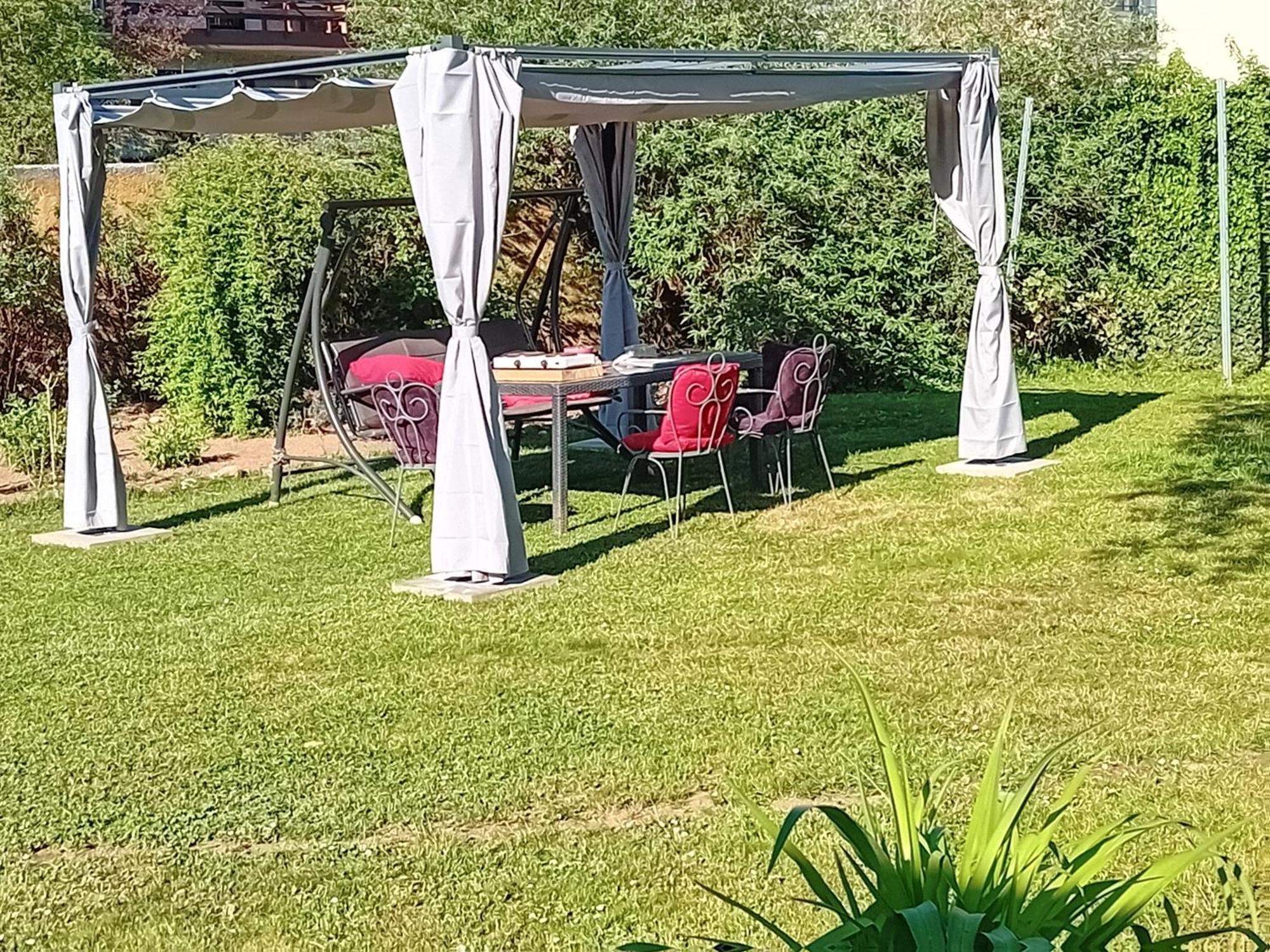 Apartment Baci For 4 Guests Любляна Екстериор снимка