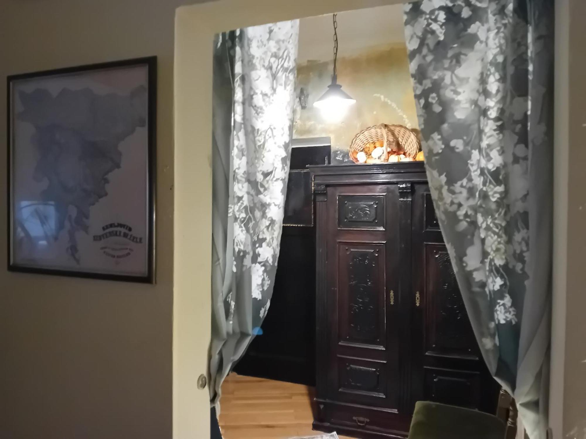 Apartment Baci For 4 Guests Любляна Екстериор снимка